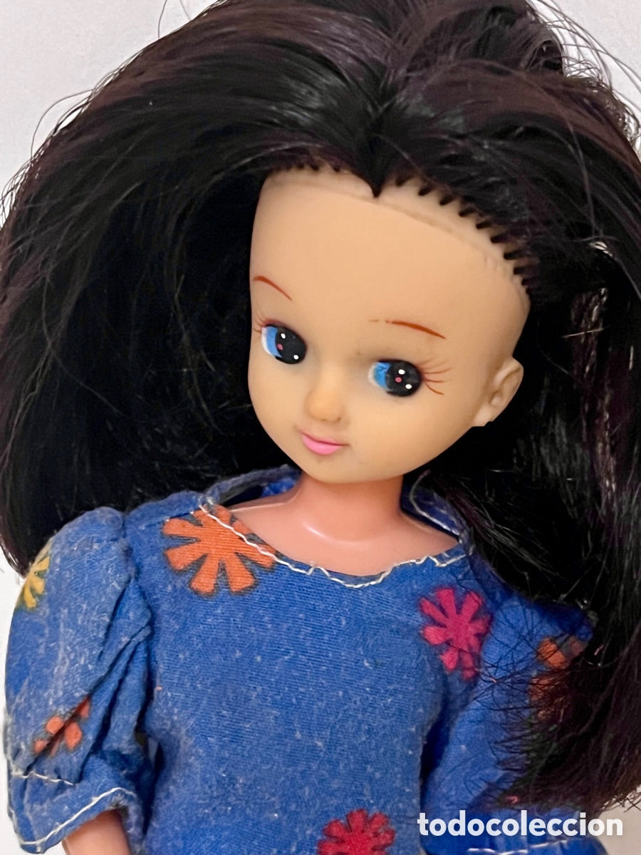 Mu&ntilde;ecas Espa&ntilde;olas Modernas: Mu&ntilde;eca Chabel morena. Primera generaci&oacute;n. Dif&iacute;cil.