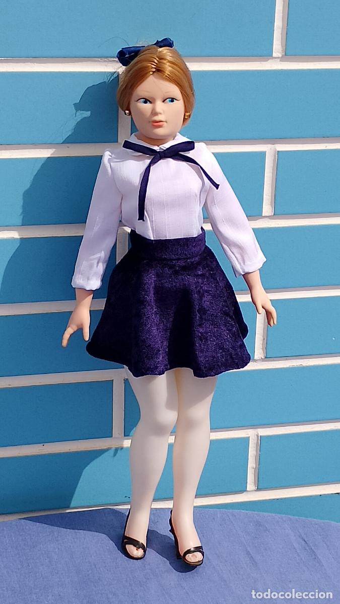 Mu&ntilde;ecas Espa&ntilde;olas Modernas: Antigua mu&ntilde;eca maniqu&iacute; Sandy o Sandi de Toyse