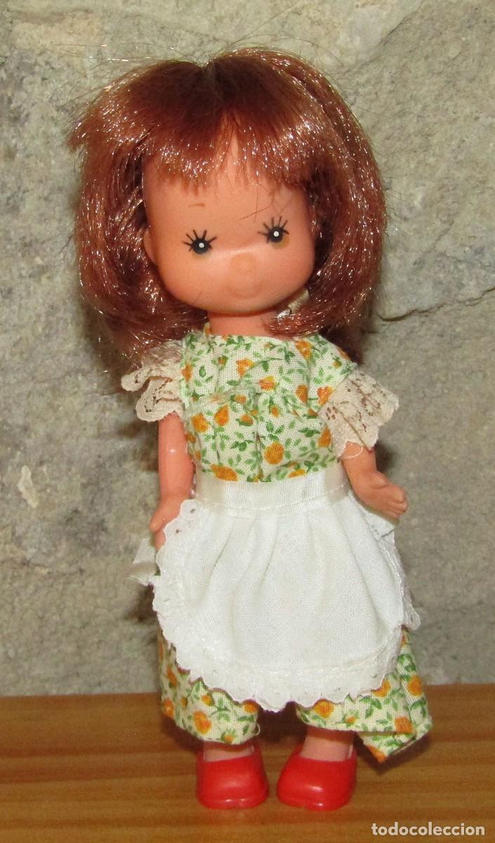 Moderne spanische Puppen: ANTIGUA LAURA DE LAS MONTA&Ntilde;AS DE TOYSE - A&Ntilde;OS 70/80 - PELO ROJIZO PELIRROJO PELIROJO