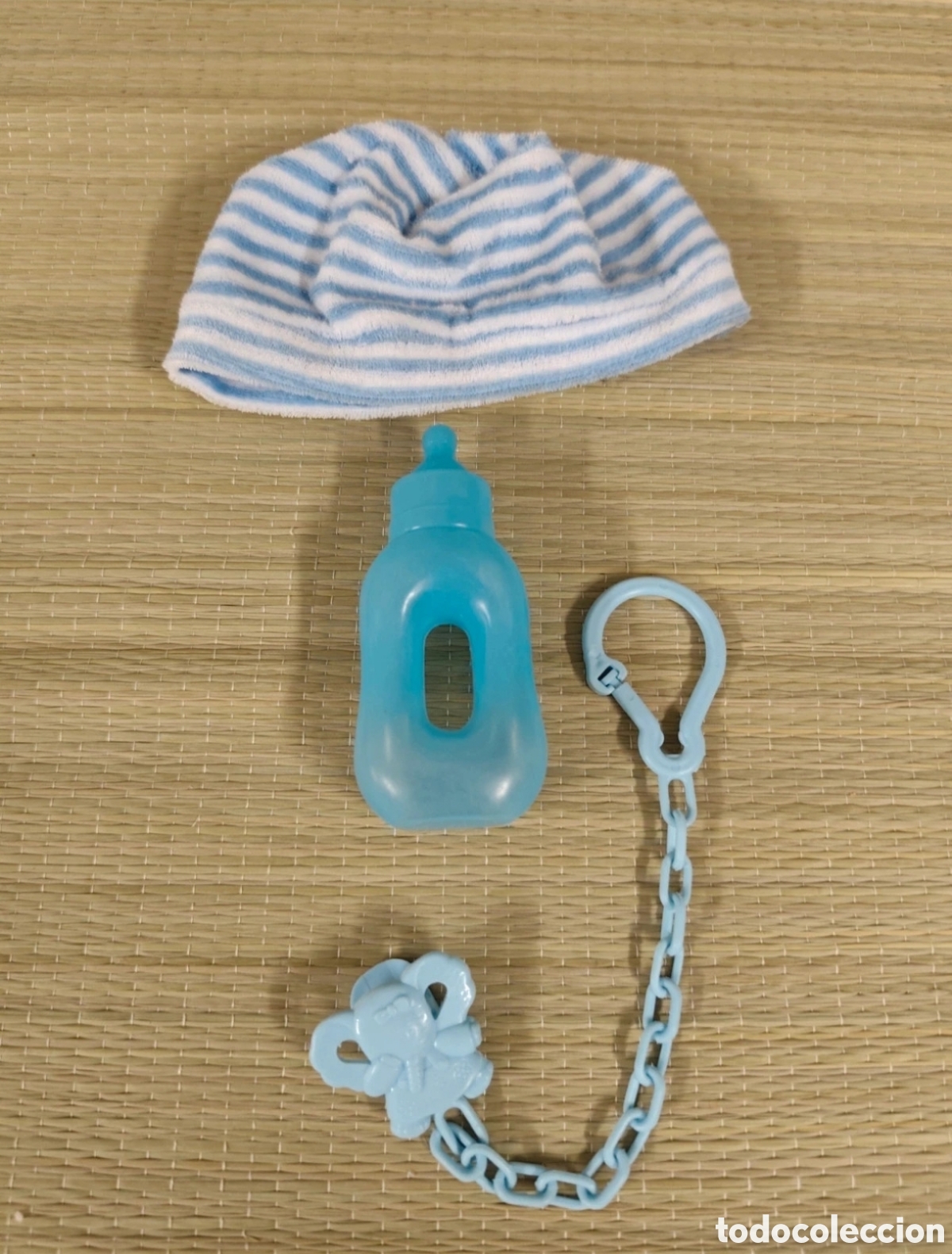 Mu&ntilde;ecas Espa&ntilde;olas Modernas: Lote de dos conjuntos de complementos para kit reborn Berenguer