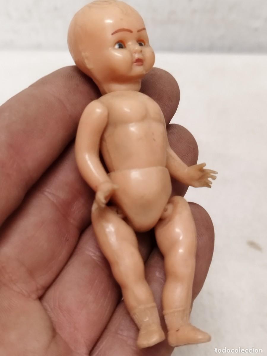 Mu&ntilde;ecas espa&ntilde;olas modernas: Antiguo peque&ntilde;o mu&ntilde;eco de celuloide. - Foto 3