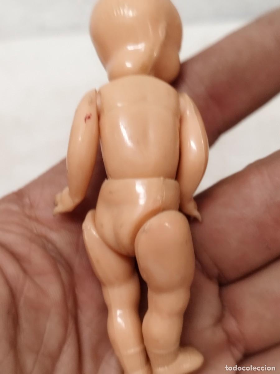 Mu&ntilde;ecas espa&ntilde;olas modernas: Antiguo peque&ntilde;o mu&ntilde;eco de celuloide. - Foto 4