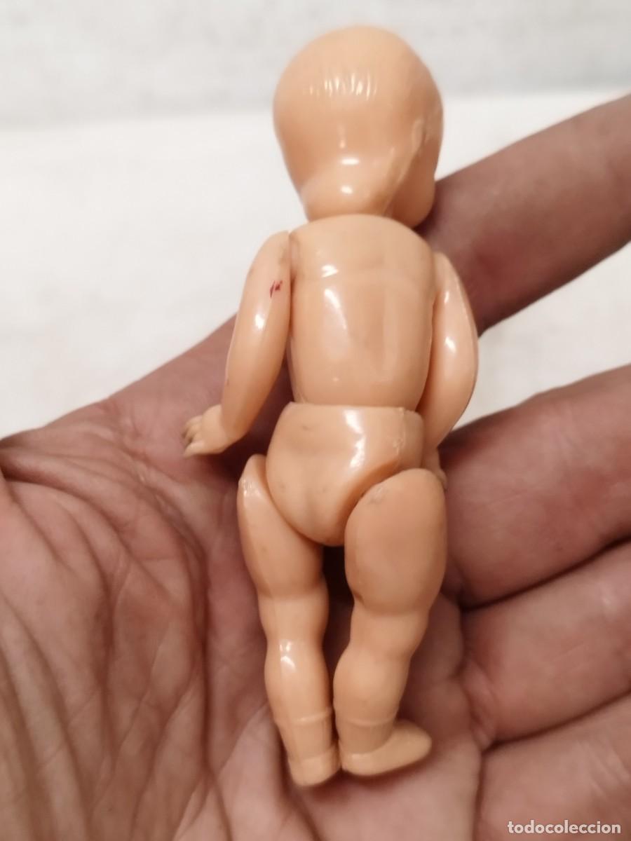 Mu&ntilde;ecas espa&ntilde;olas modernas: Antiguo peque&ntilde;o mu&ntilde;eco de celuloide. - Foto 5
