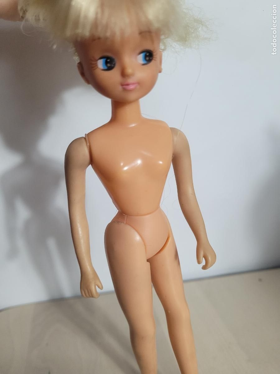 Mu&ntilde;ecas espa&ntilde;olas modernas: mu&ntilde;eca chabel de feber flequillo melena ondulada - Foto 3