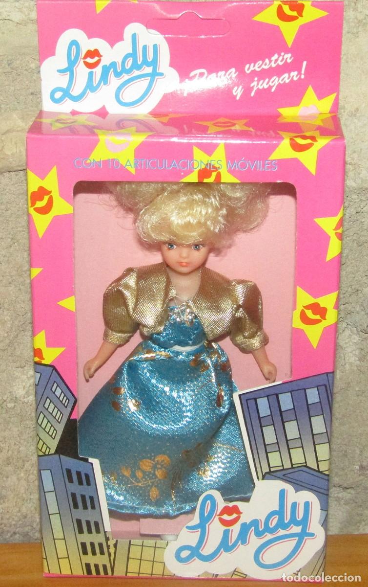 Mu&ntilde;ecas espa&ntilde;olas modernas: ANTIGUA MU&Ntilde;ECA LINDY, &iexcl;PARA VESTIR Y JUGAR! - NUEVA Y EN SU CAJA ORIGINAL - ARTICULADA - mod. C