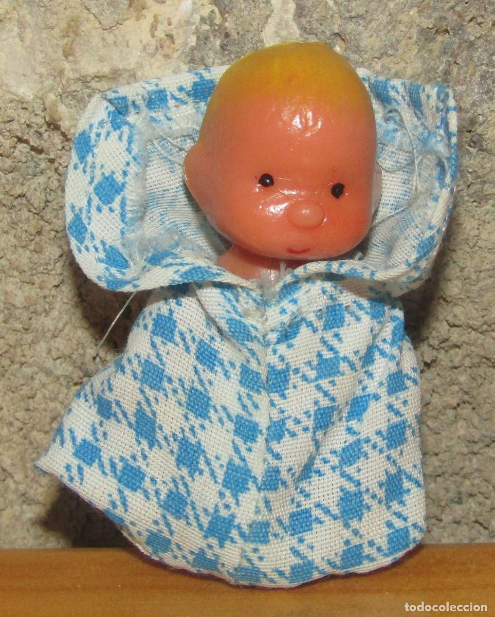 Mu&ntilde;ecas espa&ntilde;olas modernas: ANTIGUO BEBE TO&Ntilde;&Iacute;N DE LAURA DE LAS MONTA&Ntilde;AS DE TOYSE - A&Ntilde;OS 70/80.