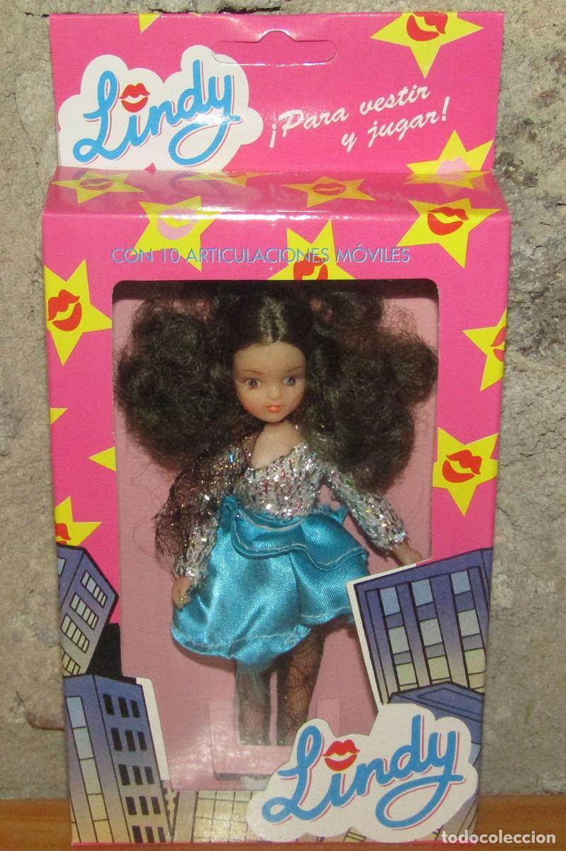 Mu&ntilde;ecas espa&ntilde;olas modernas: ANTIGUA MU&Ntilde;ECA LINDY, &iexcl;PARA VESTIR Y JUGAR! - NUEVA Y EN SU CAJA ORIGINAL - ARTICULADA - mod. G
