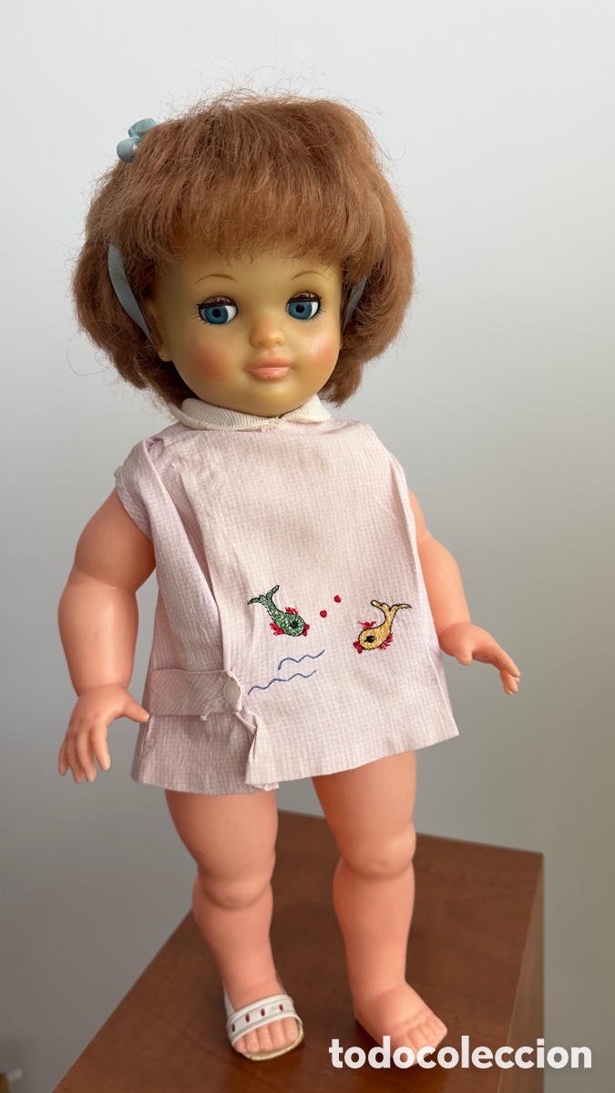 Mu&ntilde;ecas espa&ntilde;olas modernas: Mu&ntilde;eca andadora ojos flirty