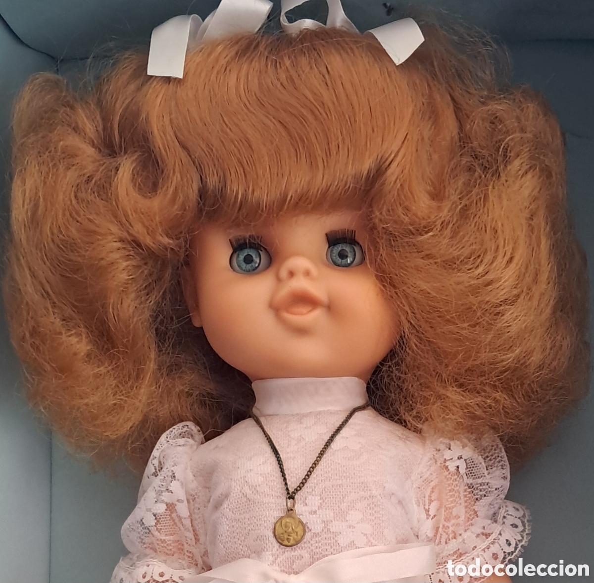 Mu&ntilde;ecas espa&ntilde;olas modernas: EDA. Mu&ntilde;eca de Primera Comuni&oacute;n a&ntilde;os 70 - 80. En caja y completa