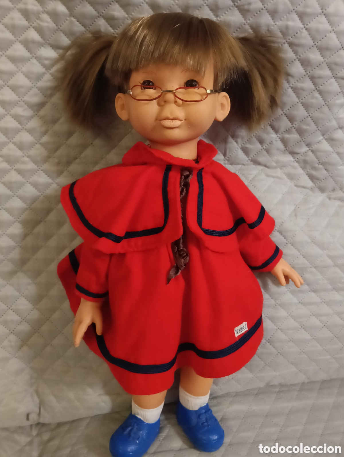 Mu&ntilde;ecas espa&ntilde;olas modernas: Mu&ntilde;eca Vintage JESMAR con Gafas A&ntilde;os 70/80 Totalmente Restaurada y Limpia