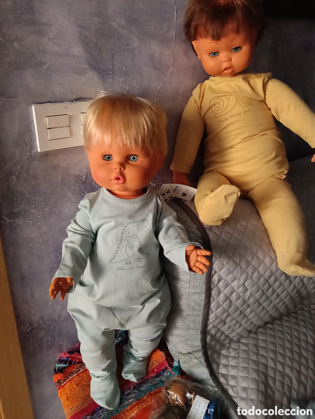 Mu&ntilde;ecas espa&ntilde;olas modernas: Lote de dos mu&ntilde;ecos vintage