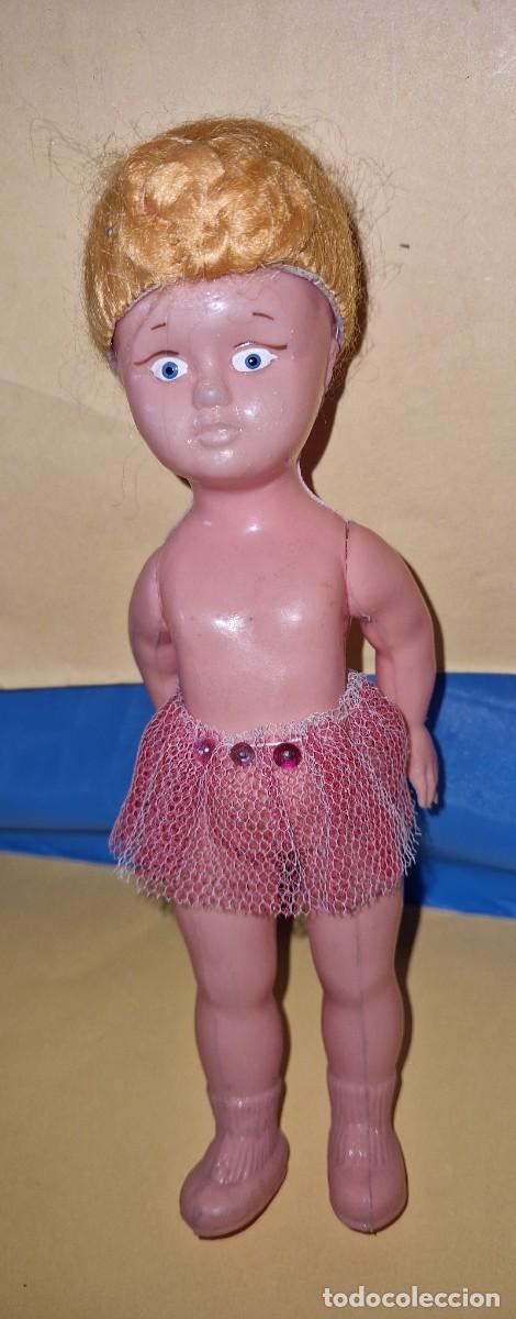 Mu&ntilde;ecas espa&ntilde;olas modernas: ANTIGUA MU&Ntilde;ECA DE PLASTICO - Foto 1