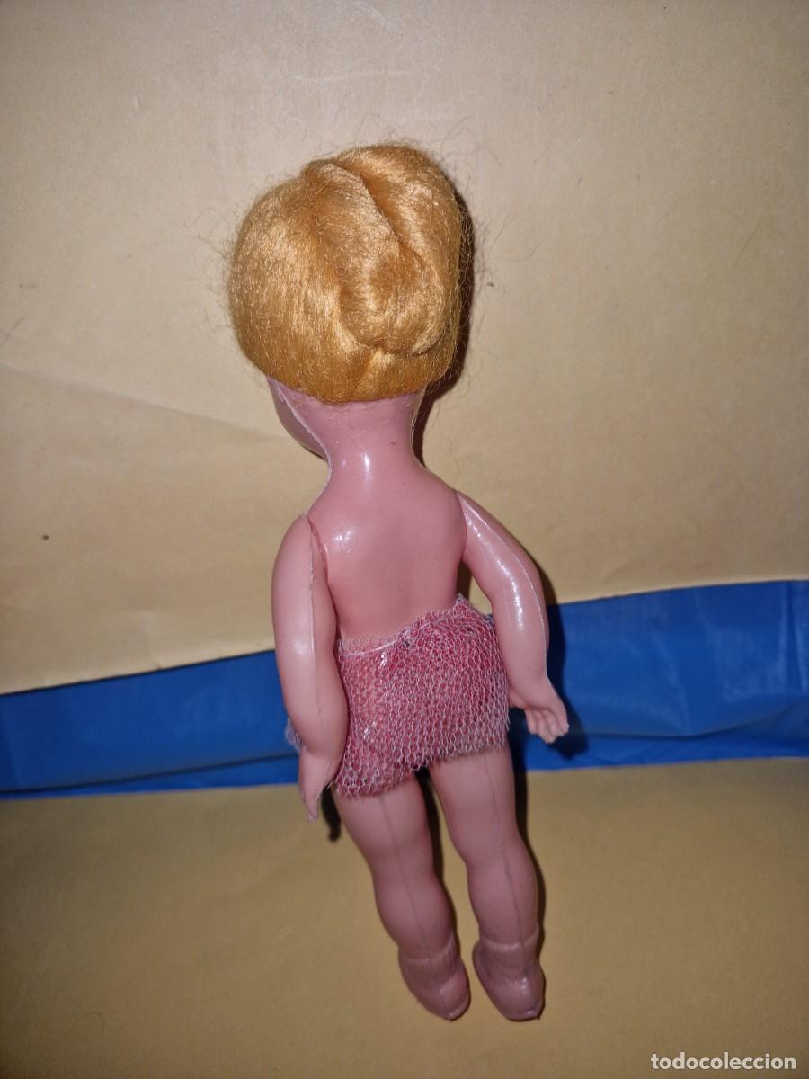 Mu&ntilde;ecas espa&ntilde;olas modernas: ANTIGUA MU&Ntilde;ECA DE PLASTICO - Foto 3