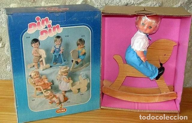 Mu&ntilde;ecas espa&ntilde;olas modernas: ANTIGUO MU&Ntilde;ECO DIN DIN CABALLITO, DE VICMA - NUEVO Y EN SU CAJA ORIGINAL - A&Ntilde;OS 70