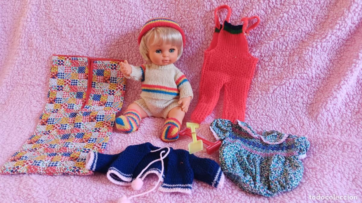 Poup&eacute;es Espagnoles Modernes: LOTE BABY MOCOSETE FRANCES Y ROPITA DE TOYSE 1977. NO PVC.