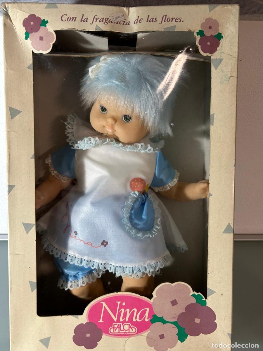 Mu&ntilde;ecas espa&ntilde;olas modernas: Boneca NINA Vintage 1988