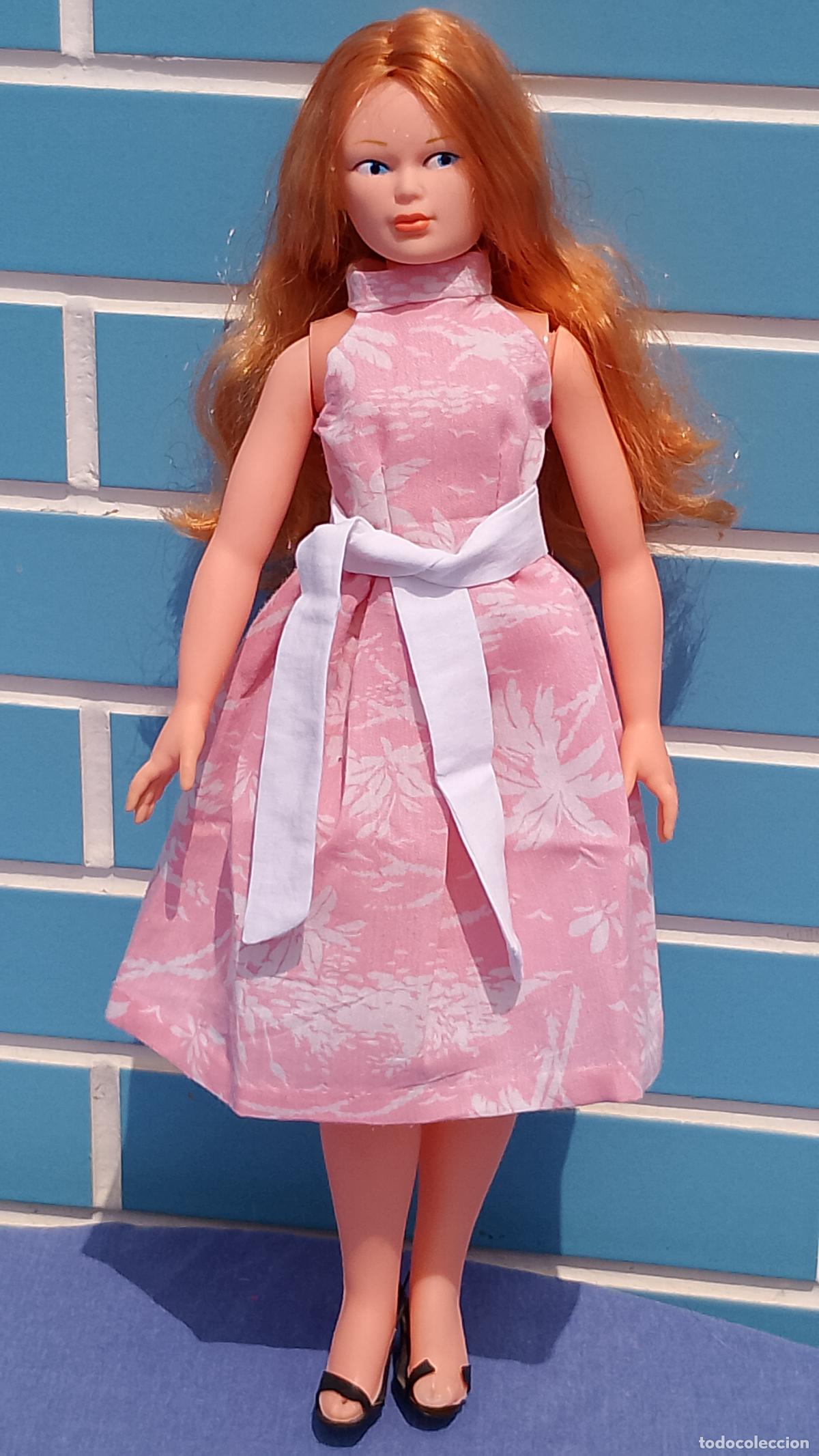 Mu&ntilde;ecas espa&ntilde;olas modernas: Vestido a medida para mu&ntilde;eca maniqu&iacute; Sandy o Sandi de Toyse