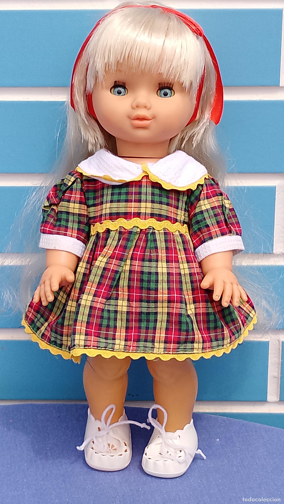 Mu&ntilde;ecas espa&ntilde;olas modernas: Antigua mu&ntilde;eca Cintya de Jesmar que le crece y acorta el pelo