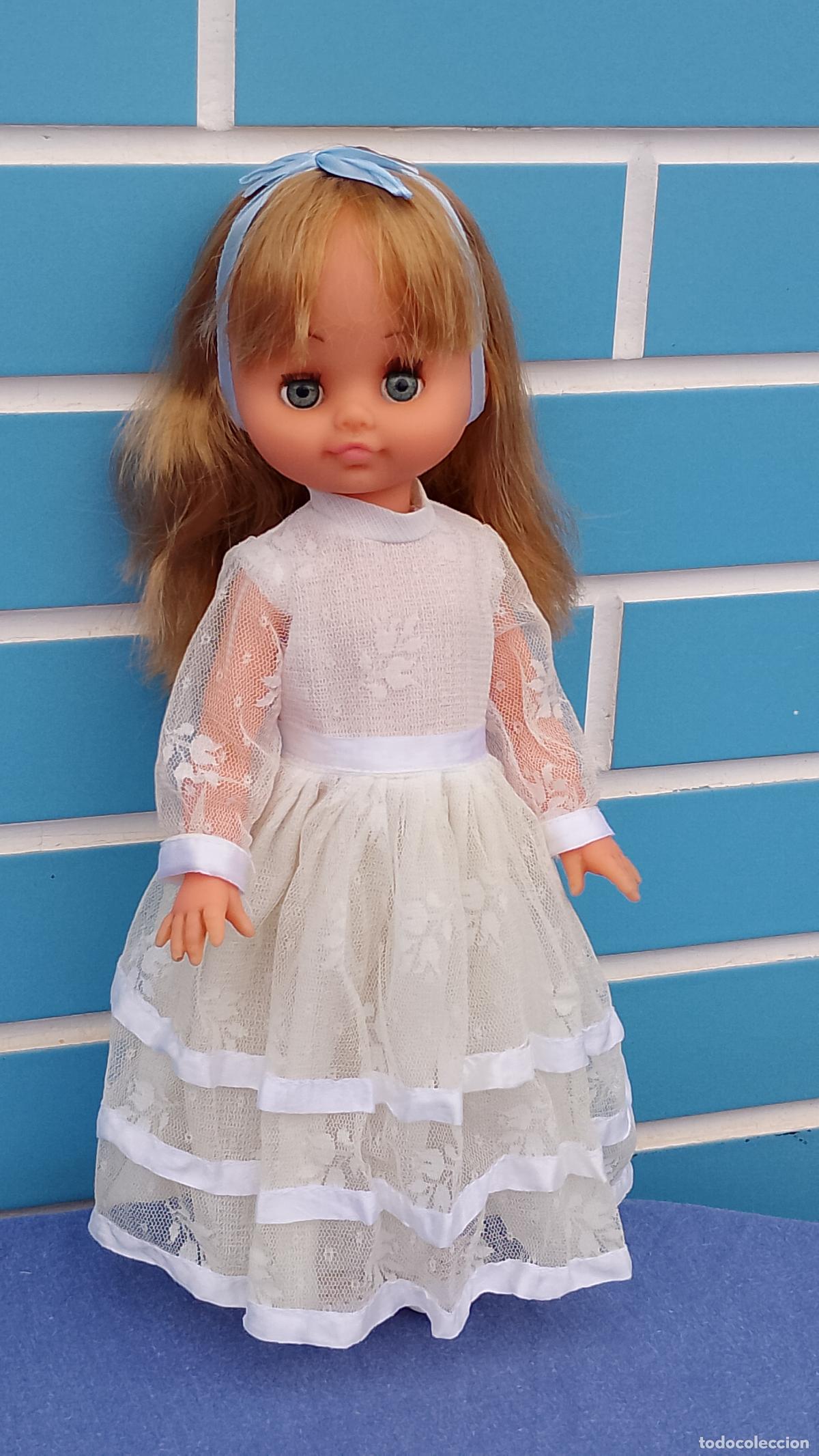 Mu&ntilde;ecas espa&ntilde;olas modernas: Antigua mu&ntilde;eca Marian de Durpe de comuni&oacute;n a&ntilde;os 70