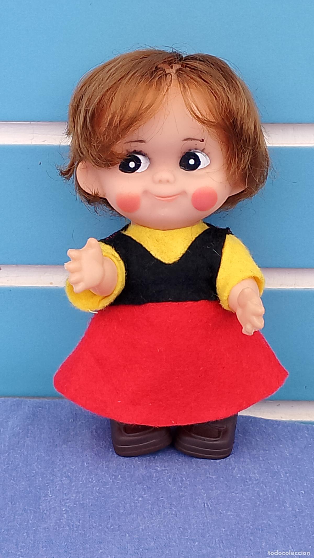 Mu&ntilde;ecas espa&ntilde;olas modernas: Antigua mu&ntilde;eca Heidi de Durpe de los a&ntilde;os 70
