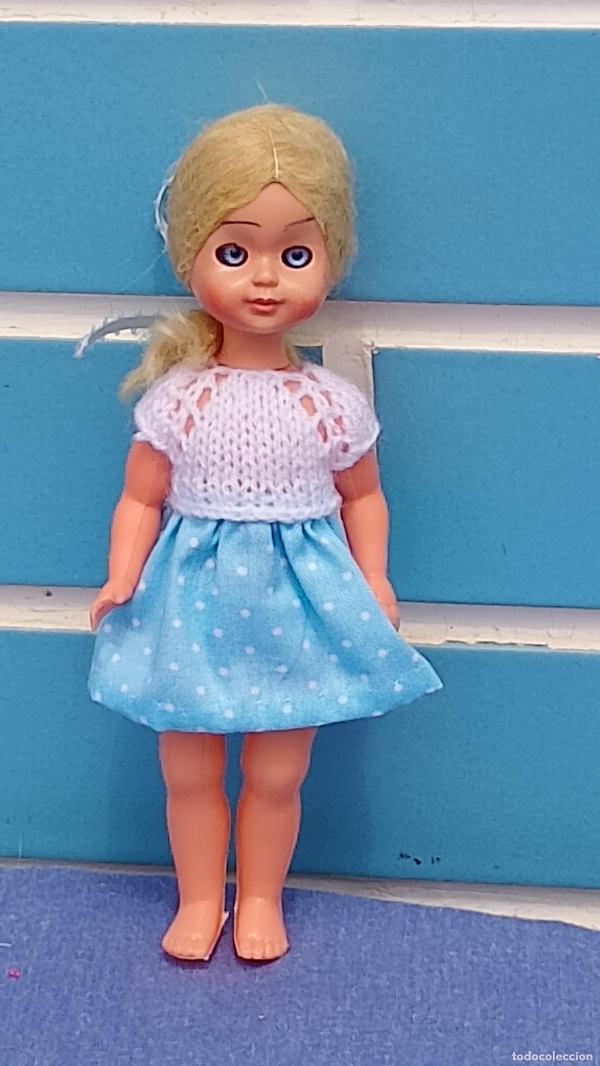 Mu&ntilde;ecas espa&ntilde;olas modernas: Antigua mu&ntilde;eca Bambina rubia de Juguetes CAB de celuloide
