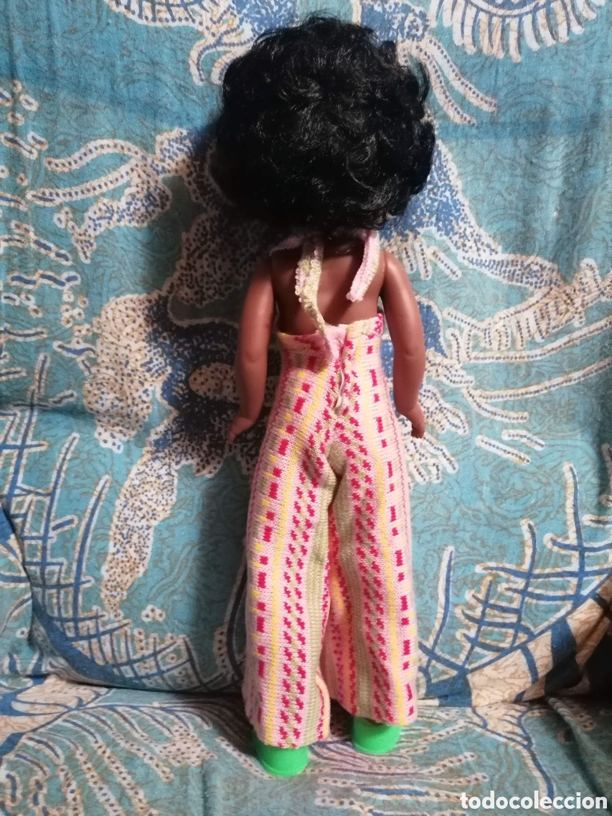 Mu&ntilde;ecas espa&ntilde;olas modernas: Mu&ntilde;eca Kika morena pelo rizado - Foto 2