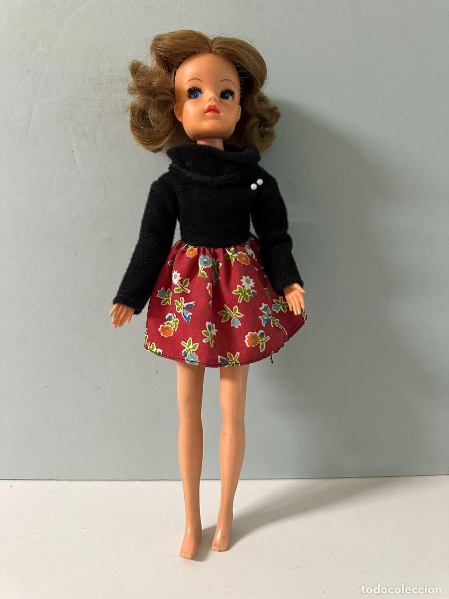 Mu&ntilde;ecas espa&ntilde;olas modernas: Sindy Florido vintage 1970