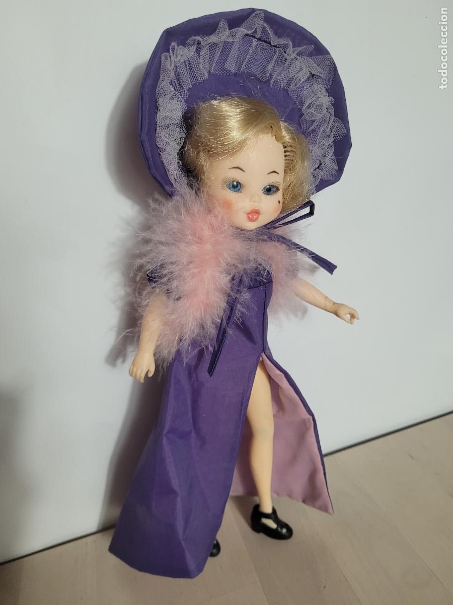 Mu&ntilde;ecas espa&ntilde;olas modernas: Mu&ntilde;eca Core Fru Fru A&ntilde;os 70 mu&ntilde;ecas bb