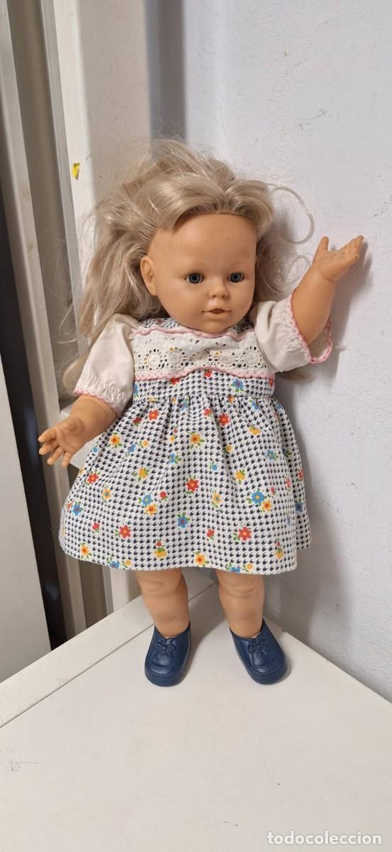 Mu&ntilde;ecas espa&ntilde;olas modernas: Mu&ntilde;eca antigua Berjuan