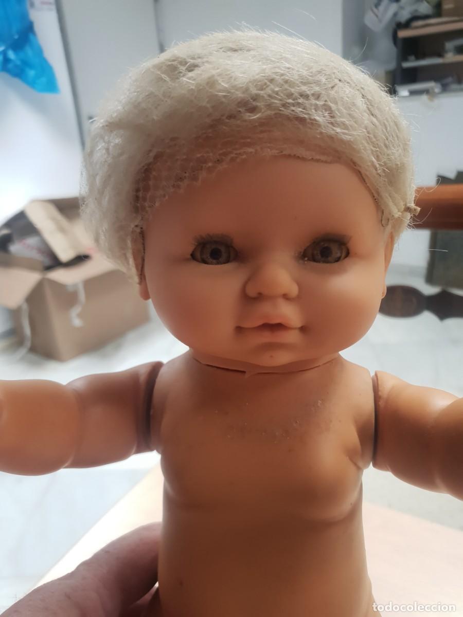 Mu&ntilde;ecas espa&ntilde;olas modernas: Mu&ntilde;eca a&ntilde;os 80 B y B a identificar - Foto 1