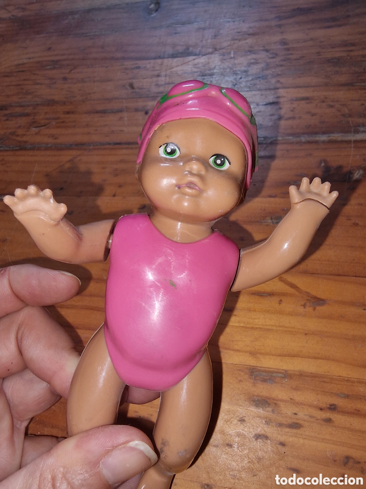 Mu&ntilde;ecas espa&ntilde;olas modernas: Mu&ntilde;eca nadadora,a cuerda,medida 14cm