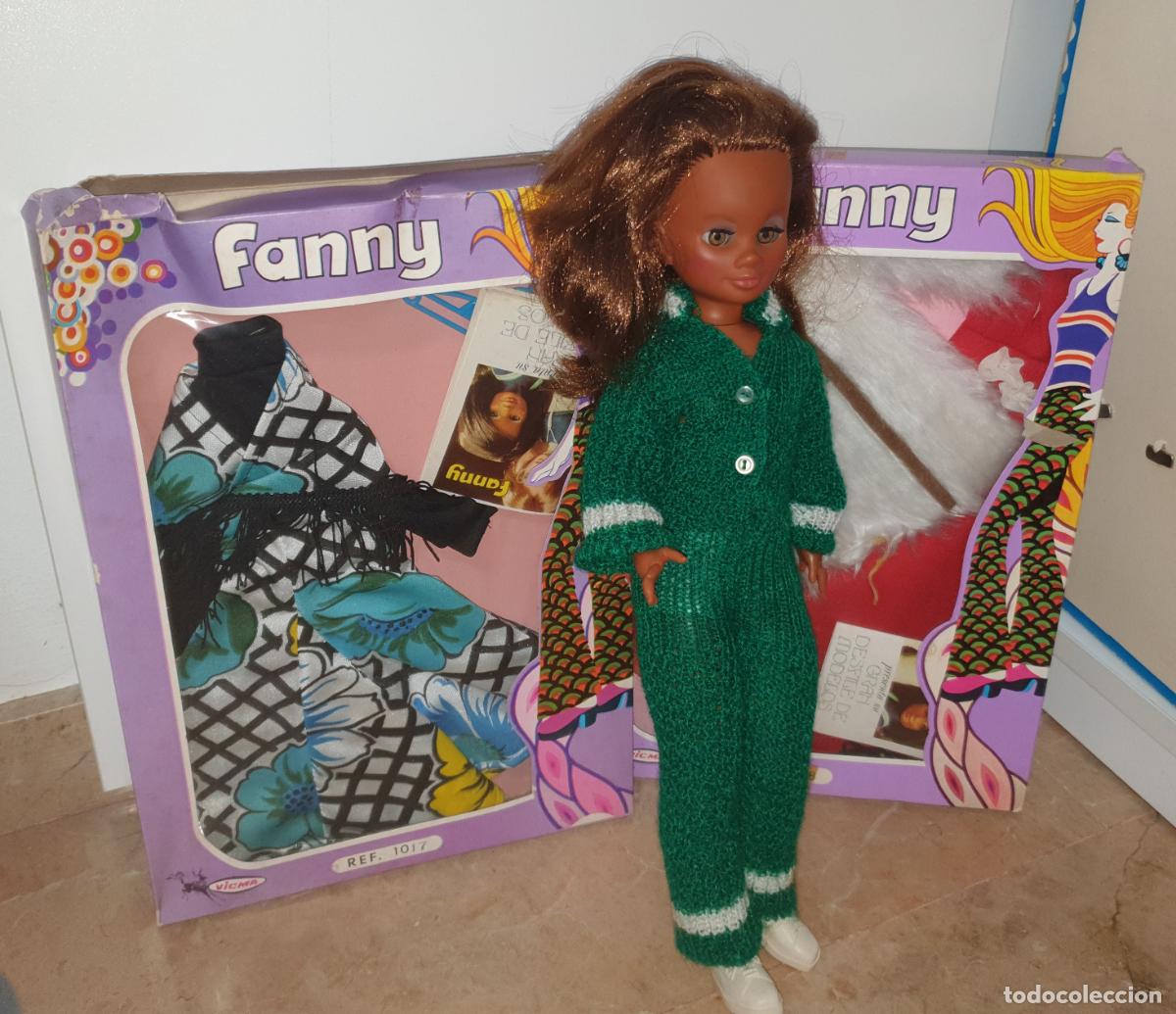 Mu&ntilde;ecas espa&ntilde;olas modernas: LOTE FANNY VICMA MU&Ntilde;ECA NEGRA + 2 CONJUNTOS EN CAJA