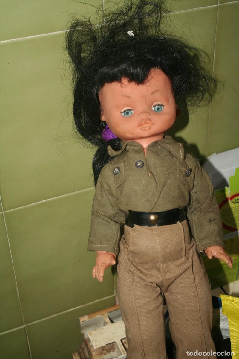 Mu&ntilde;ecas espa&ntilde;olas modernas: mu&ntilde;eca antigua militar - Foto 1