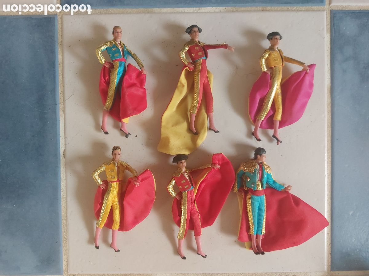 Mu&ntilde;ecas espa&ntilde;olas modernas: 6 mu&ntilde;ecos figuras de toreros 12 cm Marin ?