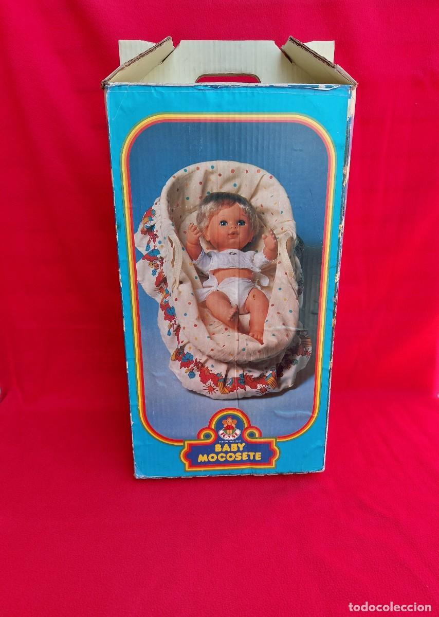 Mu&ntilde;ecas espa&ntilde;olas modernas: BABY MOCOSETE Canastilla ba&ntilde;era.