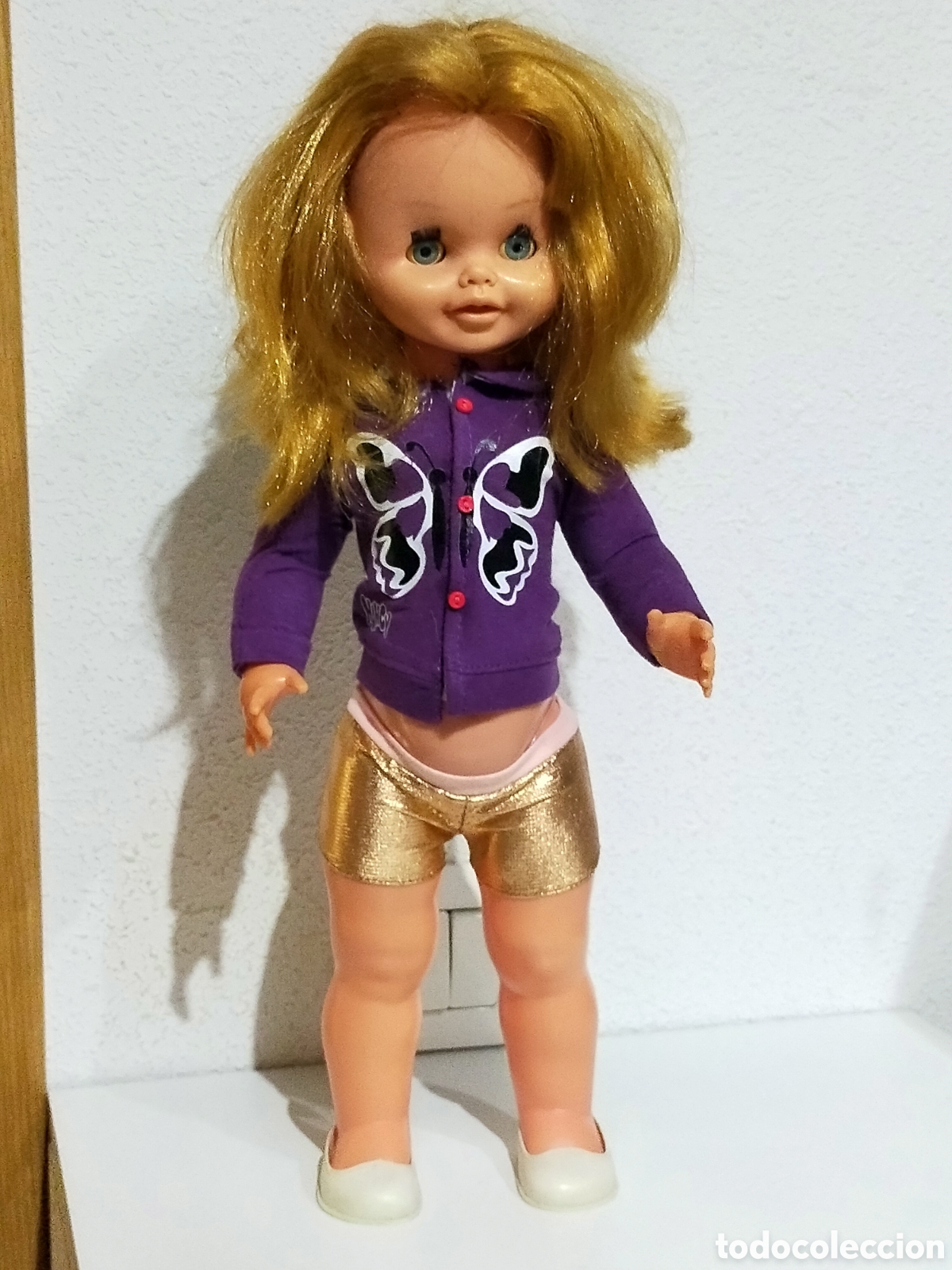 Mu&ntilde;ecas espa&ntilde;olas modernas: Mu&ntilde;eca antigua tipo &rdquo;Clon de Nancy&rdquo;, a&ntilde;os 70 (f&aacute;brica de Quiosco/T&oacute;mbola