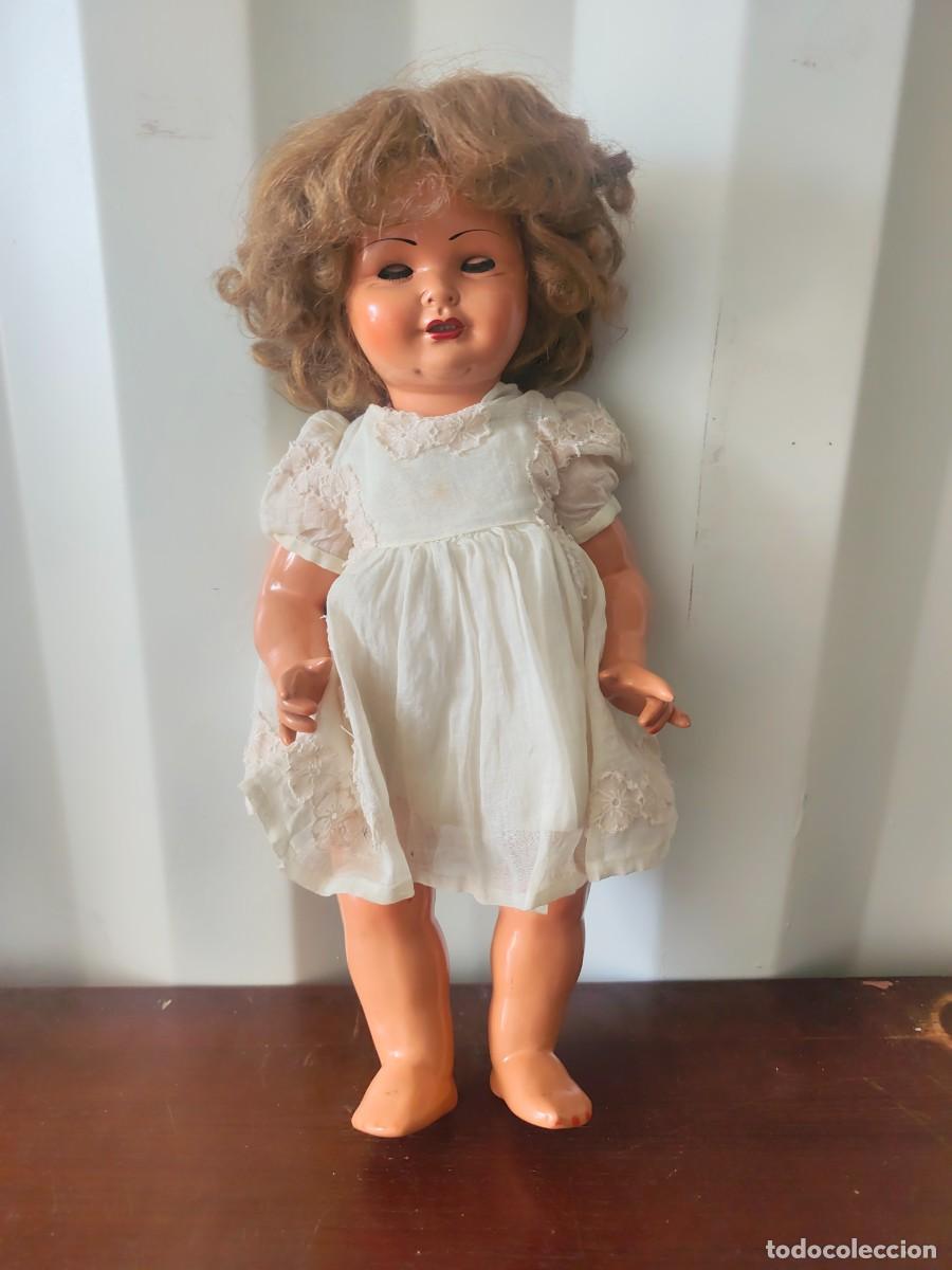 Mu&ntilde;ecas espa&ntilde;olas modernas: Antigua Mu&ntilde;eca Gisela con mecanismo sonoro
