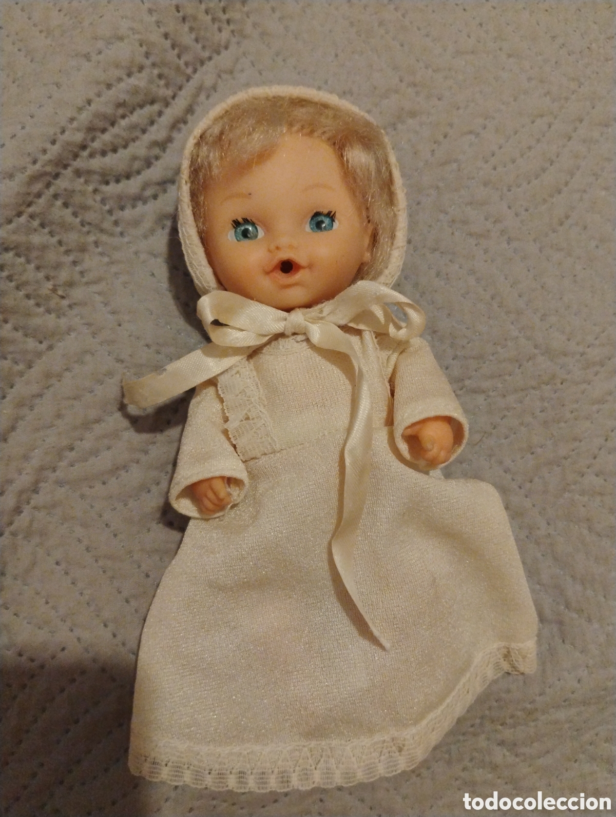 Mu&ntilde;ecas espa&ntilde;olas modernas: &diams;Mu&ntilde;eco Jesmar&iacute;n de Jesmar (17 cm) - A&ntilde;os 70 - Mecanismo Activo y Ropa Original N&ordm; 1