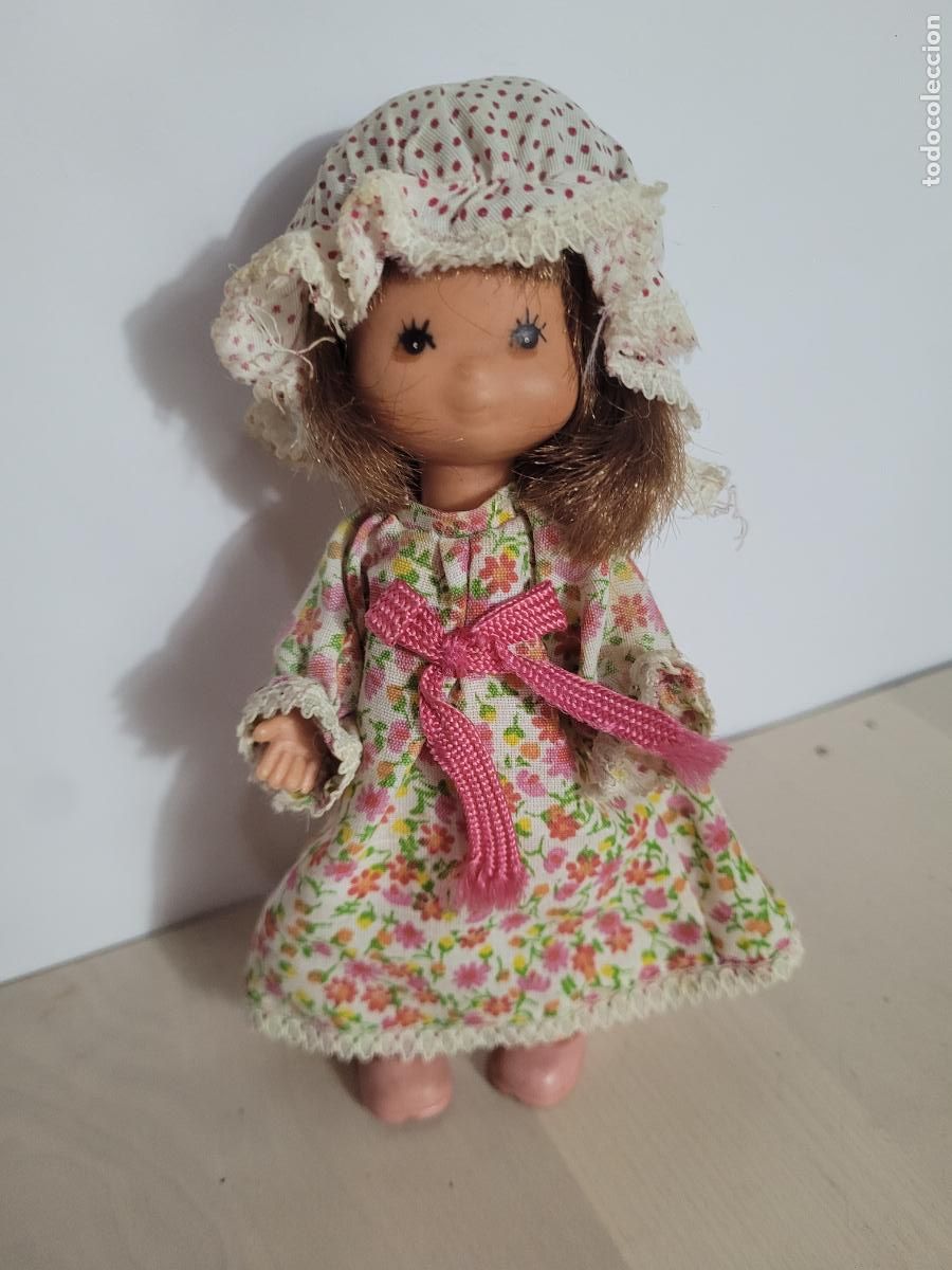 Mu&ntilde;ecas espa&ntilde;olas modernas: mu&ntilde;eca laura de toyse variante camison dormir