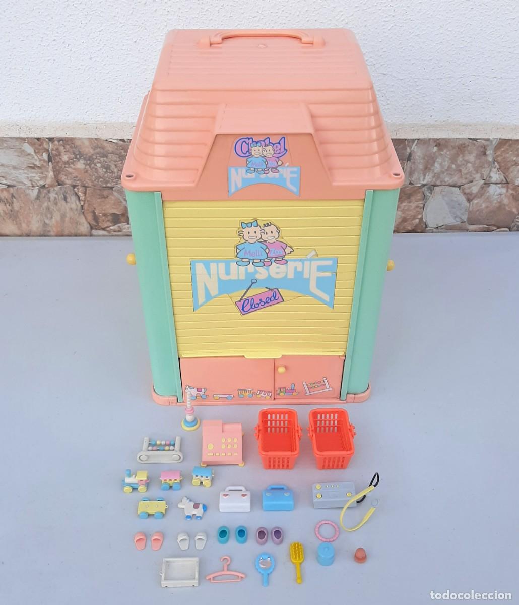 Mu&ntilde;ecas espa&ntilde;olas modernas: Nurser&iacute;e guarder&iacute;a mellizos tienda de Chabel con accesorios y complementos. Feber. Made in Spain