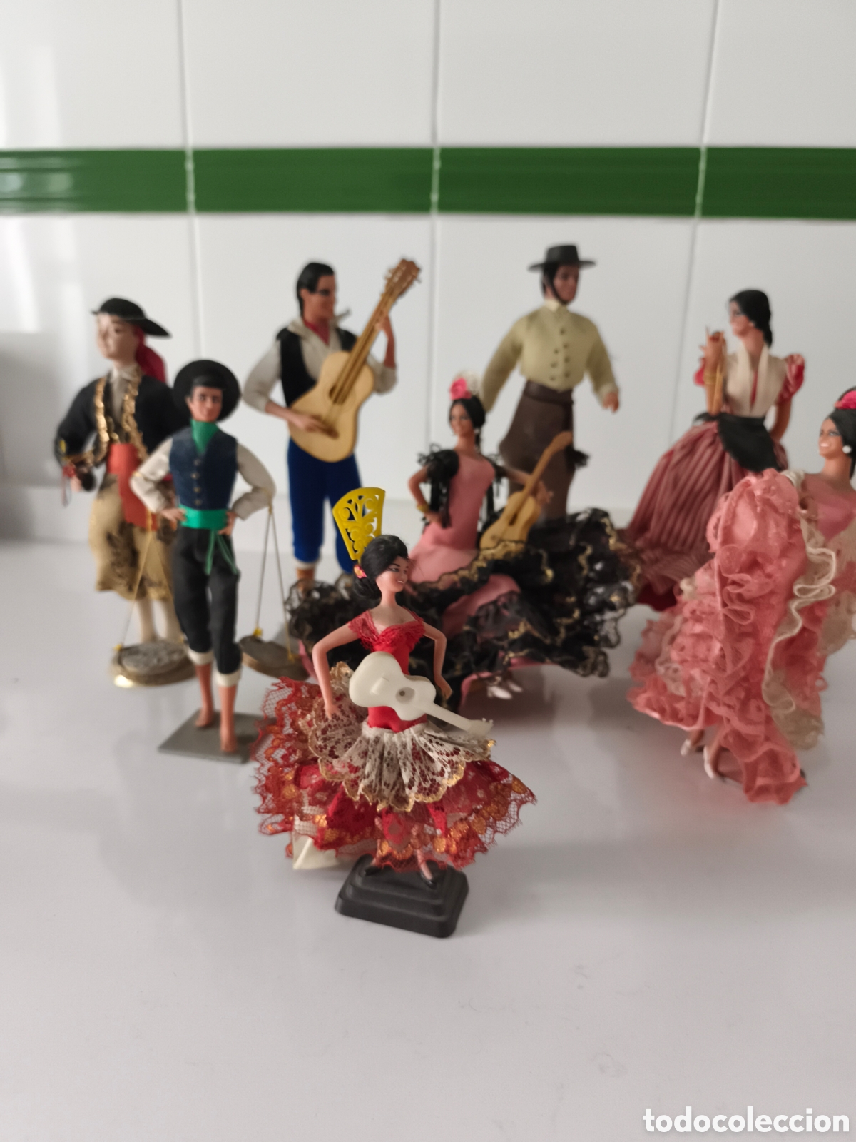 Mu&ntilde;ecas espa&ntilde;olas modernas: Lote de antiguas mu&ntilde;ecos/as Marin en buen estado