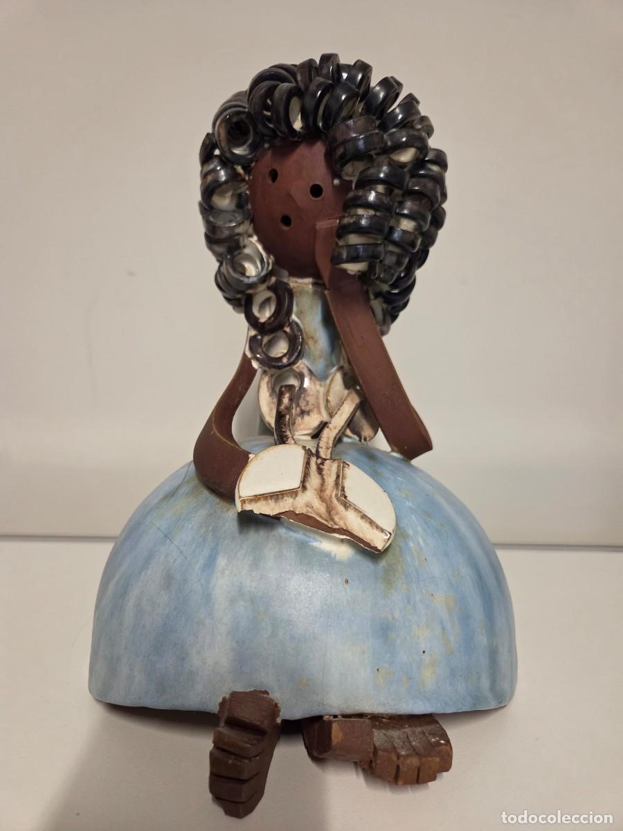 Mu&ntilde;ecas espa&ntilde;olas modernas: Mu&ntilde;eca cer&aacute;mica marca Elisa