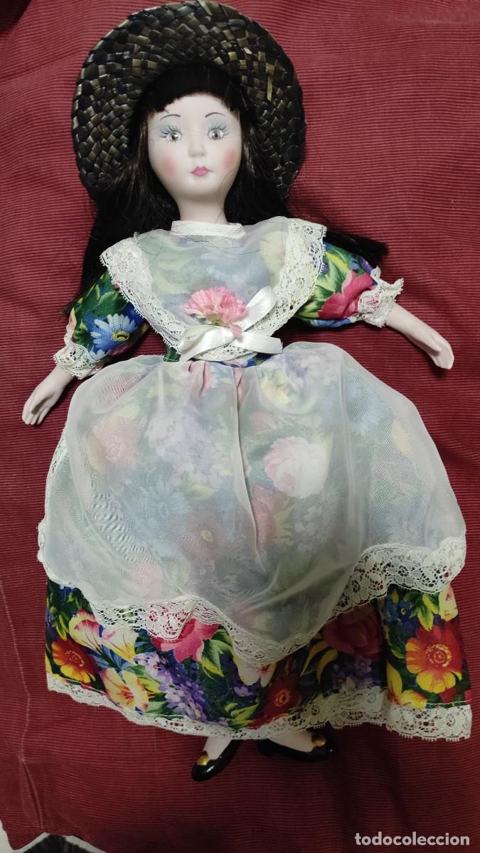 Mu&ntilde;ecas espa&ntilde;olas modernas: Preciosa mu&ntilde;eca de porcelana