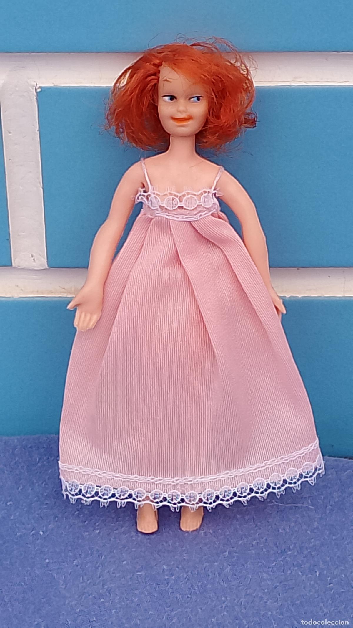 Mu&ntilde;ecas espa&ntilde;olas modernas: Antigua mu&ntilde;eca Hija mayor de la Familia Hogar&iacute;n de Modisa