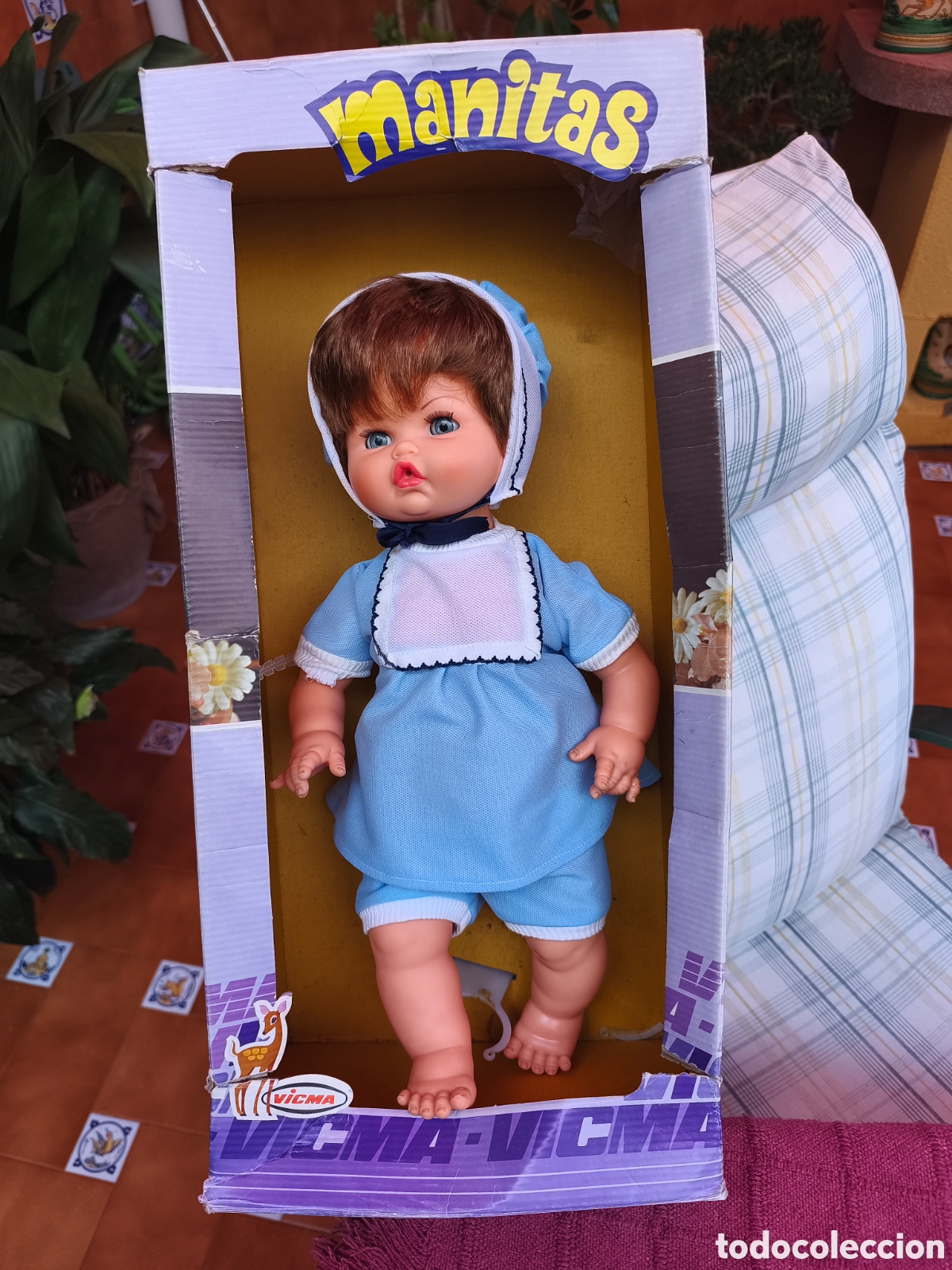 Mu&ntilde;ecas espa&ntilde;olas modernas: MU&Ntilde;ECA MANITAS DE VICMA FUNCIONA CON PILAS EN CAJA Y ROPA ORIGINAL