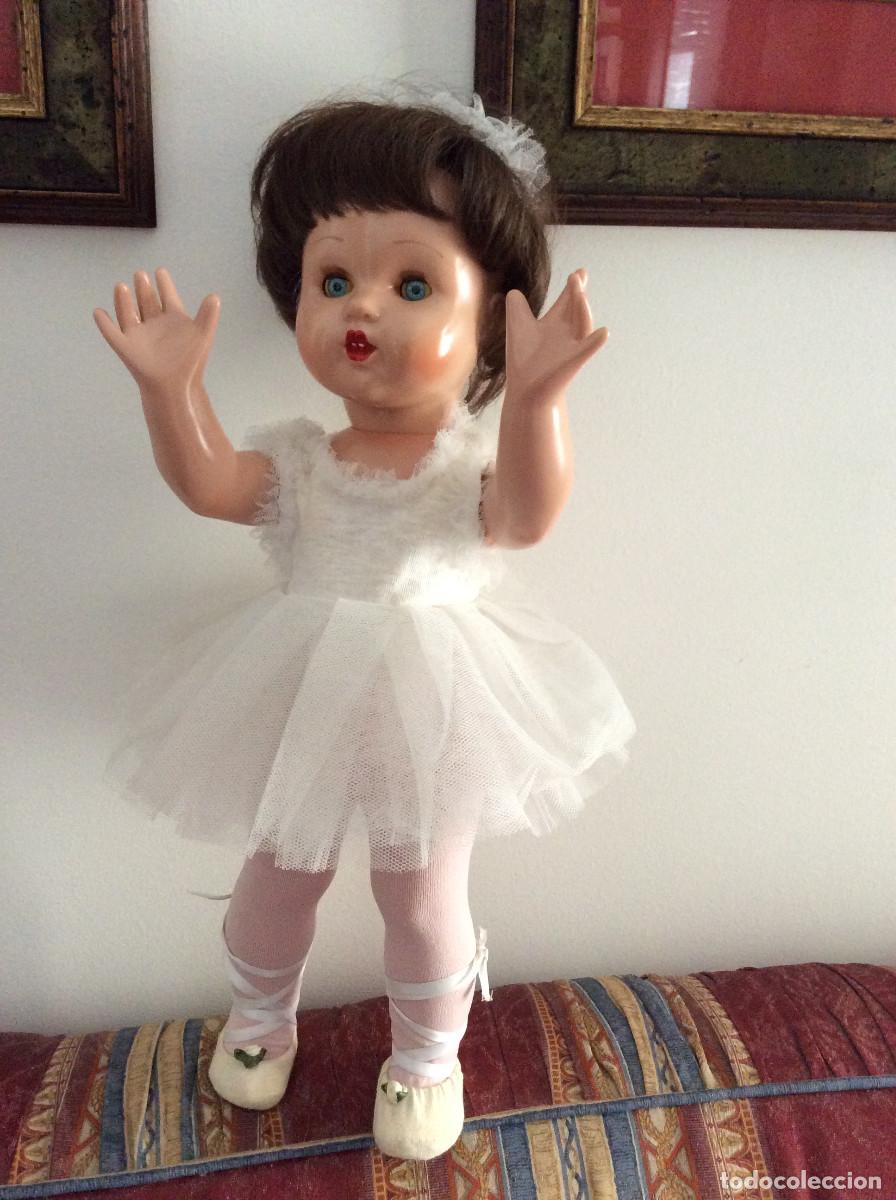 Mu&ntilde;ecas espa&ntilde;olas modernas: mariquita perez de vinilo vestida bailarina