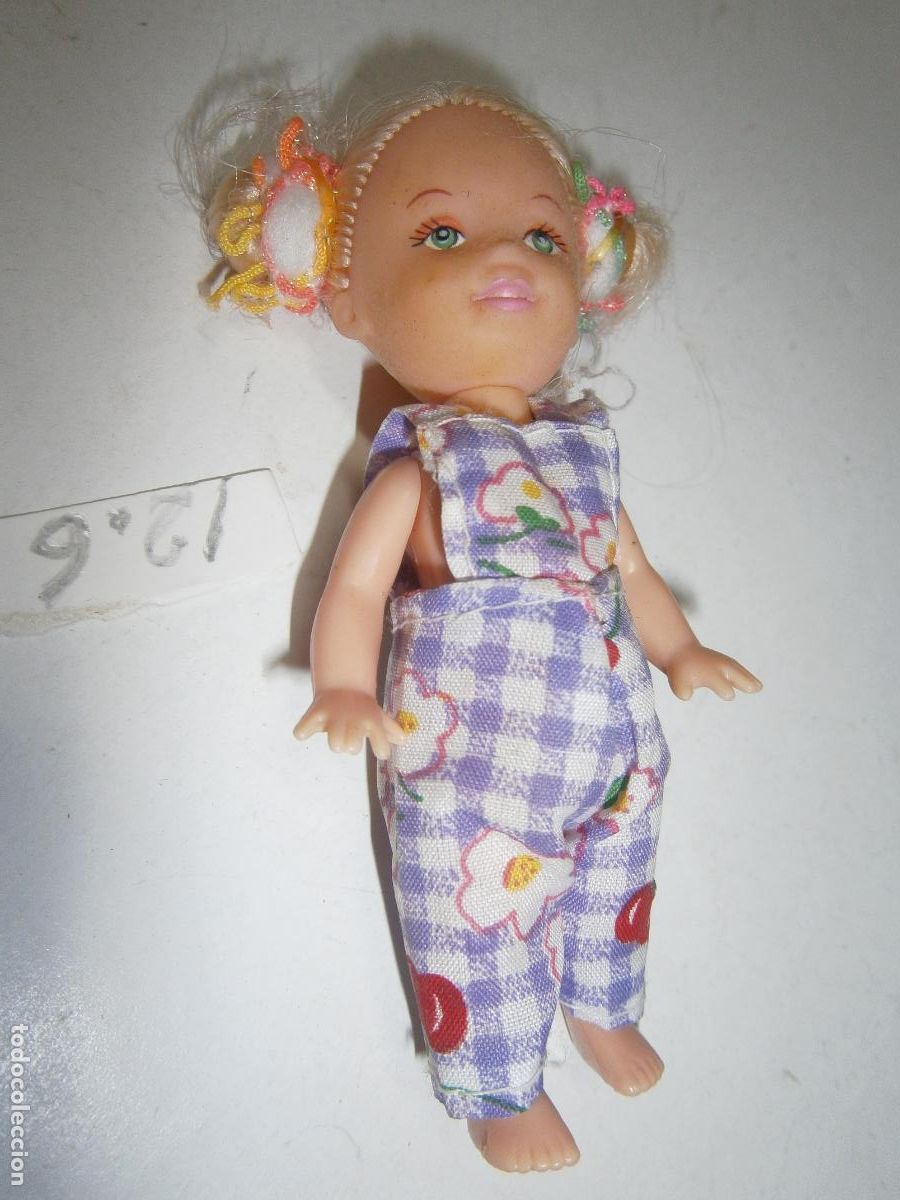 Mu&ntilde;ecas espa&ntilde;olas modernas: PEQUE&Ntilde;A MU&Ntilde;ECA VINTAGE