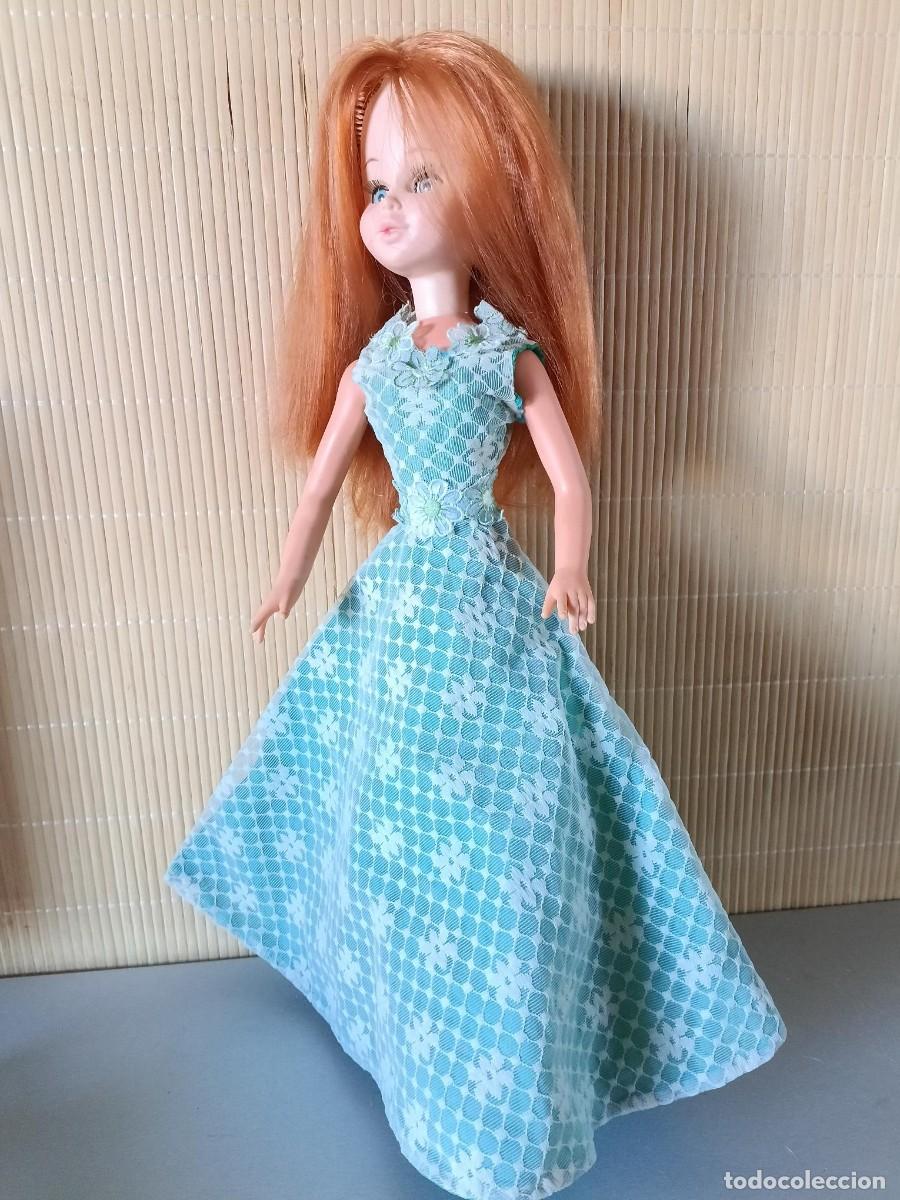 Mu&ntilde;ecas espa&ntilde;olas modernas: mu&ntilde;eca soraya jesmar pelirroja con vestido original primavera