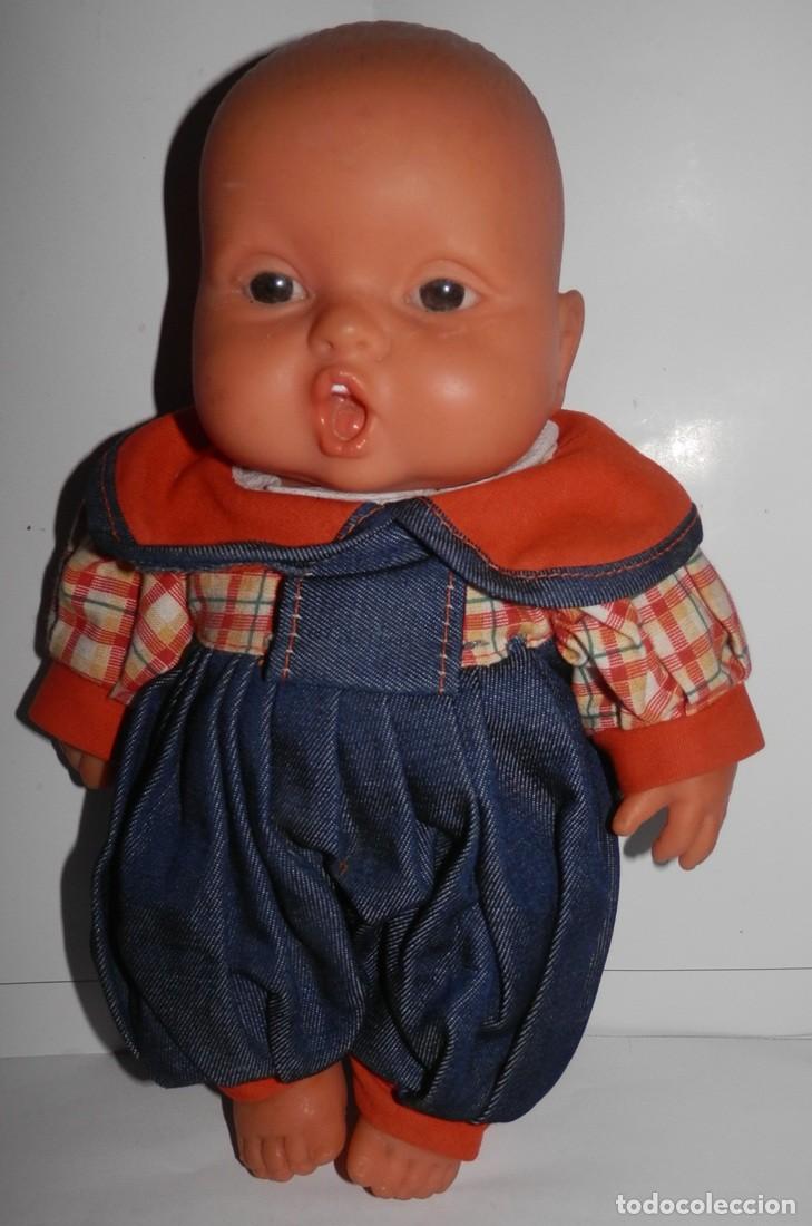 Mu&ntilde;ecas espa&ntilde;olas modernas: MU&Ntilde;ECA VINTAGE DE LA MARCA J. BERNA