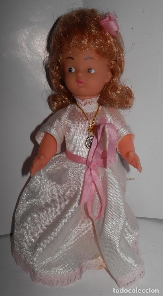 Mu&ntilde;ecas espa&ntilde;olas modernas: MU&Ntilde;ECA DE LA MARCA A. BORDERA